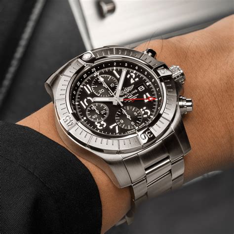 breitling gmt avenger review|breitling avenger chronograph gmt.